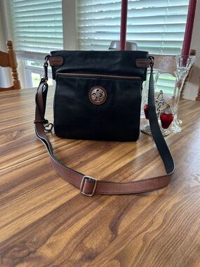 Brighton Black Leather Crossbody Organizer Bag with Brown Trim